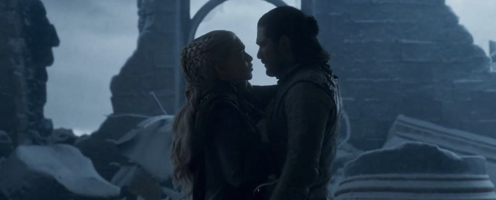 1558399128779 dayanaris and the bish who killed her. 001 - 9 plot points that went terribly wrong in the game of thrones finale